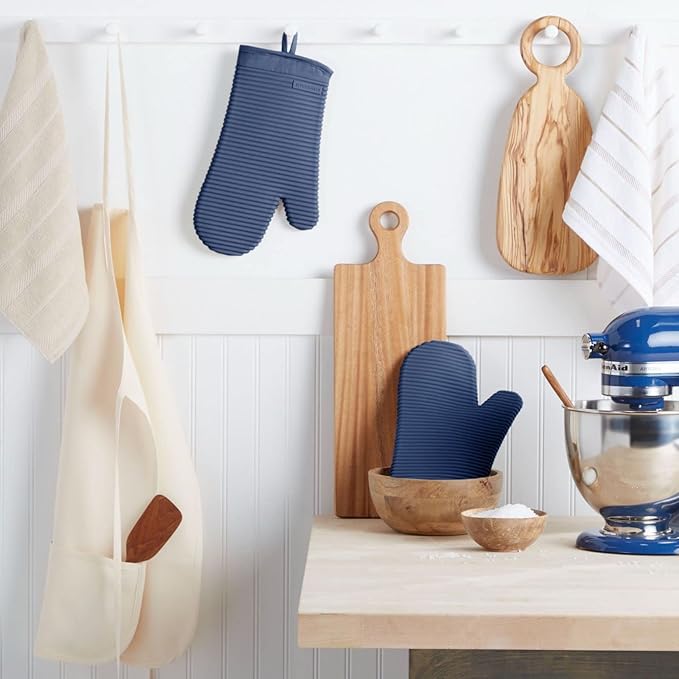 KitchenAid Ribbed Soft Silicone Oven Mitt Set